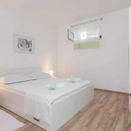 Galic Apartman Podgora