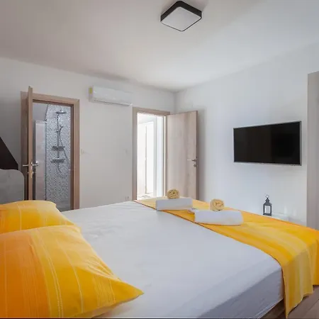 Galic Appartamento Podgora (Split-Dalmatia)